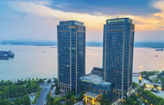 蕪湖世茂希爾頓逸林酒店