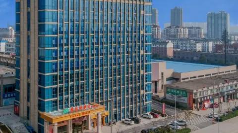 ウィーンホテル(合肥廬江国際建材城) in 廬江