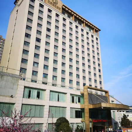 Phoenix International Hotel
