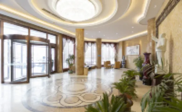 Wandu International Hotel (Qixian) Hotels in Qi County