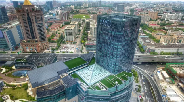 Hyatt Regency Shanghai, Wujiaochang Отели рядом с достопримечательностью «China Martial Museum»