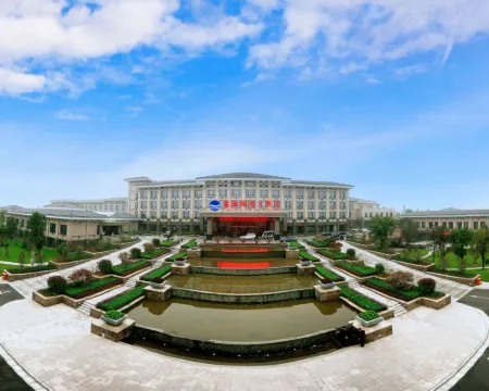 Yunhai Jinyuan Hotel Hoteles en Pingdingshan