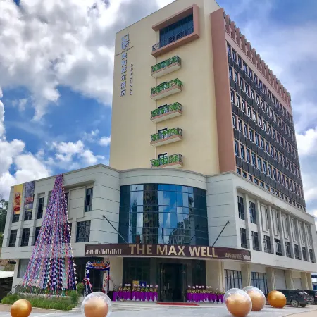 Max Well Hotel