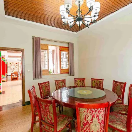 Danbaza West Decon Inn