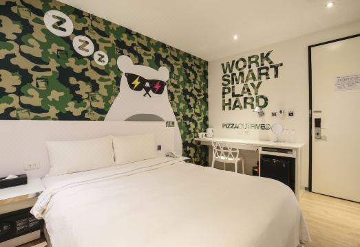 1. 시티 인 플러스..