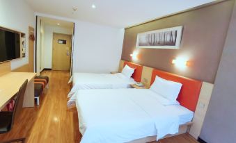 7 Days Premium Hotel (Guilin Two Rivers And Four Lakes Central Plaza)