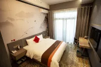 Happy Road Chain Inn Co.,Ltd. Collection Hotel (Hefei Feidong People's Hospital) Hotels in Hefei