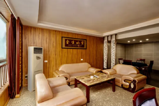 Changyang New Era Business Hotel