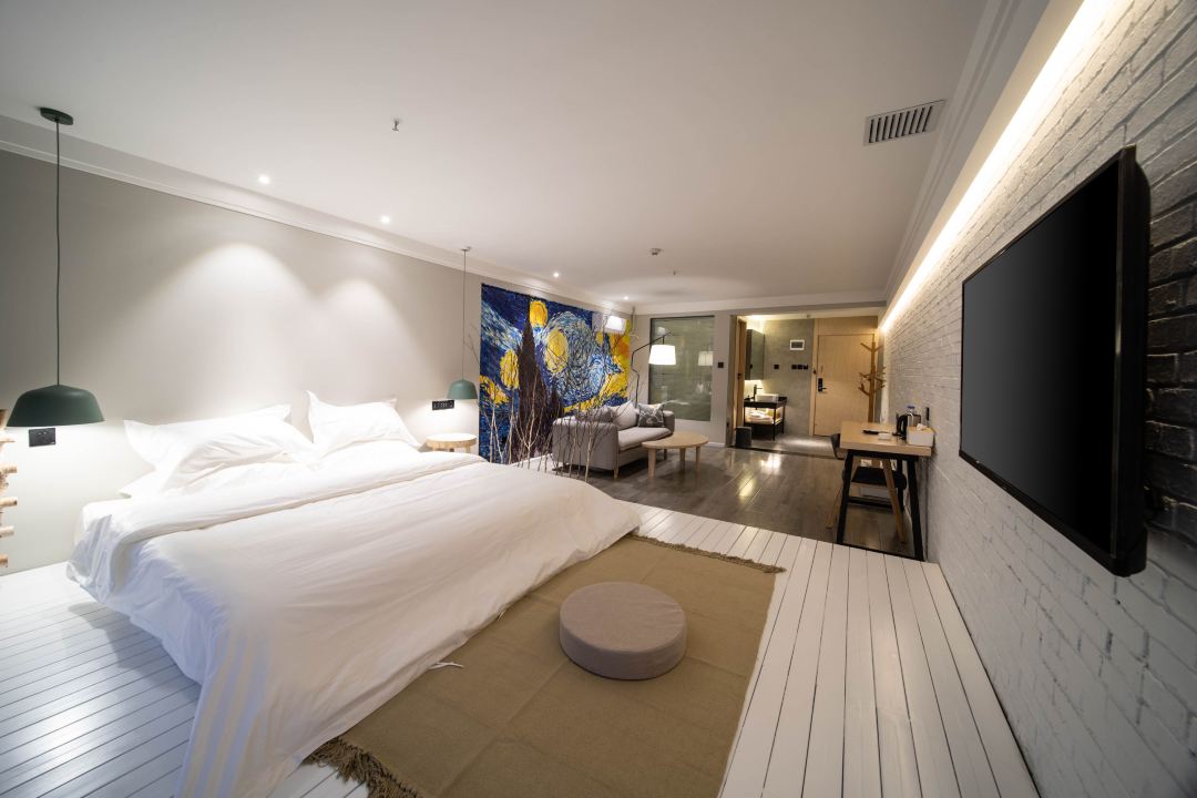 Yuguang Art Hotel