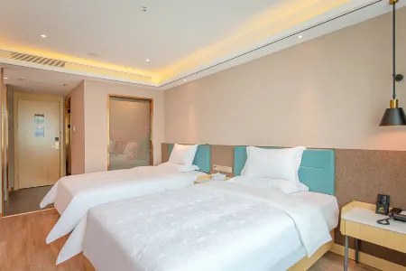 Chaoman Hotel (Guangzhou Railway Station Southern Theater General Hospital)