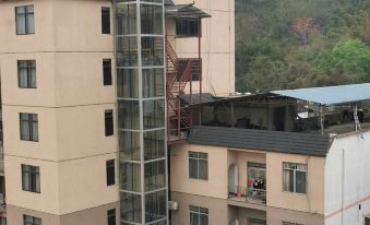 Aiwu Inn Daxin County Detian Waterfall