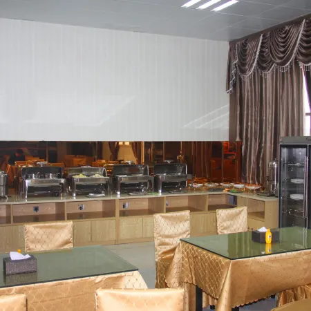 Amei Hotel (Kashgar Ancient City International Convention and Wxhibition Center Store)