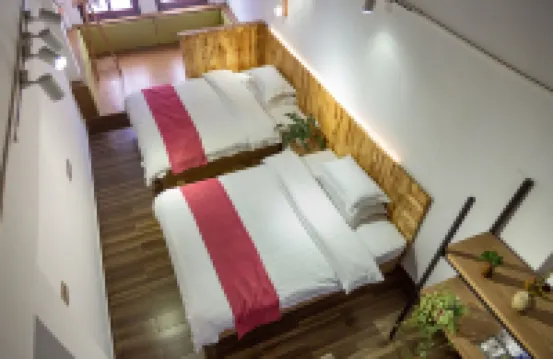 合舍客棧（潮州古城牌坊街廣濟橋店）