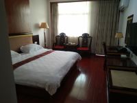 武夷山圣远国际酒店 - 豪华大床房