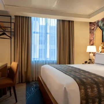 EXchange Hotel Vancouver Отели рядом с достопримечательностью «Станция метро Waterfront»