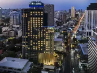 Staybridge Suites Bangkok Thonglor, an IHG Hotel Отели рядом с достопримечательностью «Торговый центр SeenSpace»