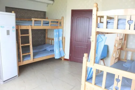 Observation Deck Youth Hostel