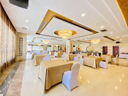 Fuyong Yulong International Hotel Отели рядом с достопримечательностью «Song Gallery»