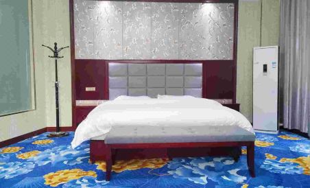 Yangguang International Hotel - Housity