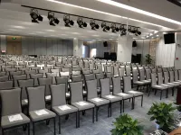 Yijin Meiyi Hotel (Yichang Binjiang Park CBD Shopping Center) Hotels in Yichang