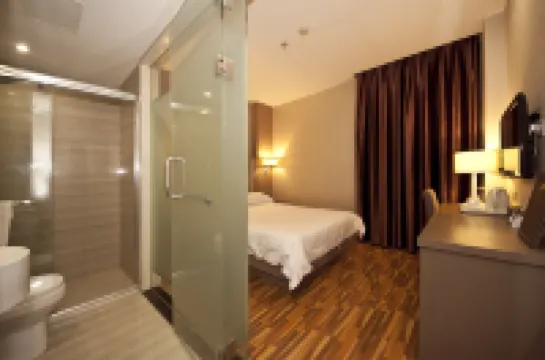 Jiu Tian Fashion Hotel