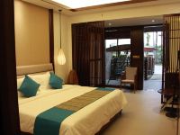 三亚龙兴莱曼海景度假酒店 - 豪华庭院池畔大床房