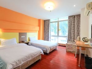 Makeboat Hotel (Zhuhai Lovers Road Riyuebei Branch)