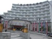 Huanren Longxing International Hotel