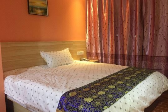 深圳市楚来红宾馆