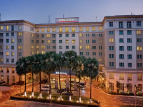 PARKROYAL Yangon Hotels in Yangon