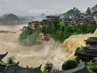 Tuwang Palace · Eight Halls, Furong Town (Waterfall View, Core Scenic Area) Hoteles en Yongshun