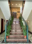 Yilong Xindu Hotel - parkir