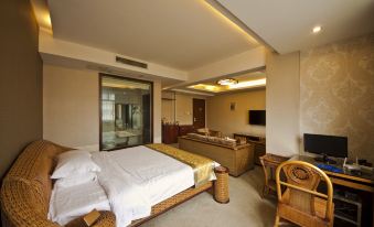 Holiday Inn Jianye Huangting Hotel