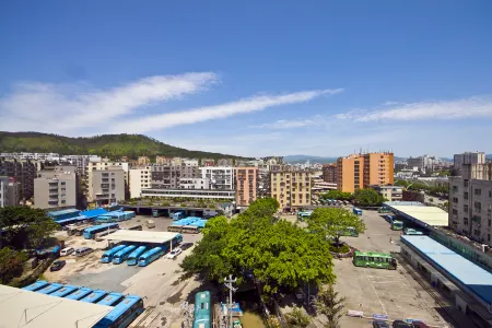 Rongjia Hostel Отели рядом с достопримечательностью «Фуцзяньский технологический педагогический институт (Кампания Вамашань)»