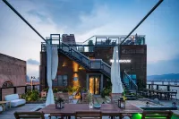 Taiyi. Pinwu Yanyun Hotel (Mifang Creative Park) فنادق في 