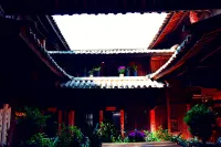 Nuodeng Wudishui Inn Các khách sạn gần Tenglong Square