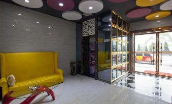 Ailvxing Theme Hotel (Xiangtan Yisuhe Branch)