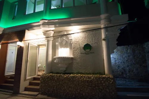 Green Mon Key Resort