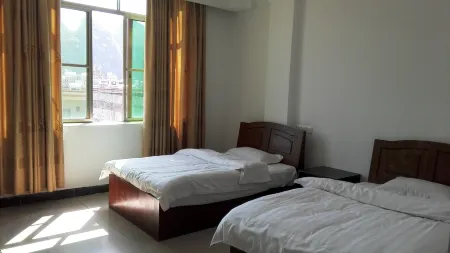 Xusheng Hostel Отели рядом с достопримечательностью «Chunwan Scenic Area»