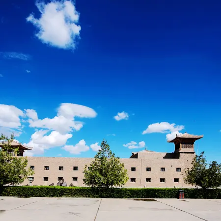 the Silk Road Dunhuang Hotel