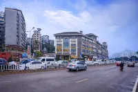 Quieting Hotel (Chongqing Wanzhou Wanda Plaza) Hotels near Chongqing Information Technology College