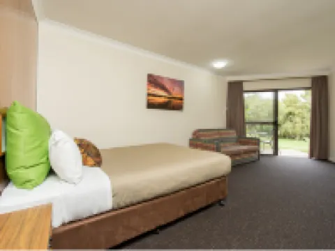 Renmark Country Club Hotels in Renmark