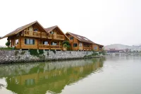 Tai Lake Cowboy Custom and Culture Holiday Village