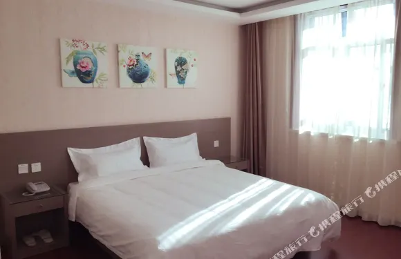 365雲盟酒店（灤南南大街店）