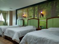 广州德利莱斯主题酒店 - 品质三床房