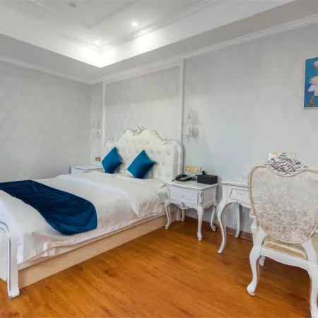 yinglungongguan hotel