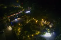 Toucheng Leisure Farm Hotel Отели в г. Northeast and Yilan Coast National Scenic Area