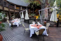 Cresta Mowana Safari Resort & Spa - breakfast