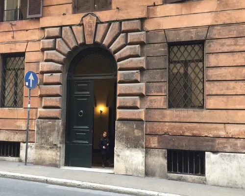 納沃納大劇院酒店 鄰近加富爾廣場（Piazza Cavour）的酒店