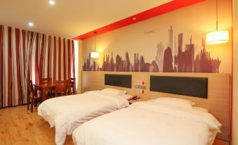 Home Inn Huaxuan Collection Hotel (Jingjiang Bus Station)